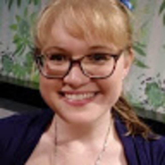 Meet your Posher, Carissa - Picture 1 of 1